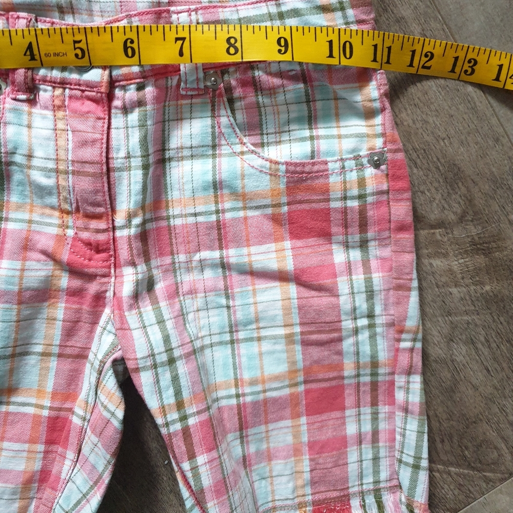 Gymboree Girls shorts.